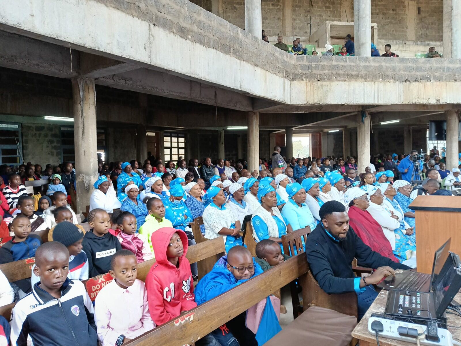 ROOTED IN FAITH FLOURISHING IN SERVICE THE MOTHERS UNION STORY